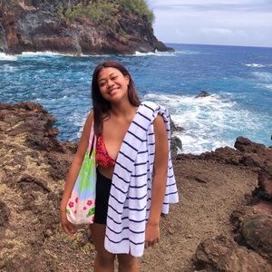 Meet your Posher, Nalani